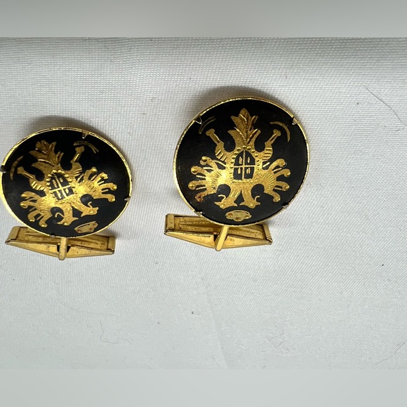 DAMASCENE Spanish Damascus style knight emblem cuff links - Picture 2 of 3